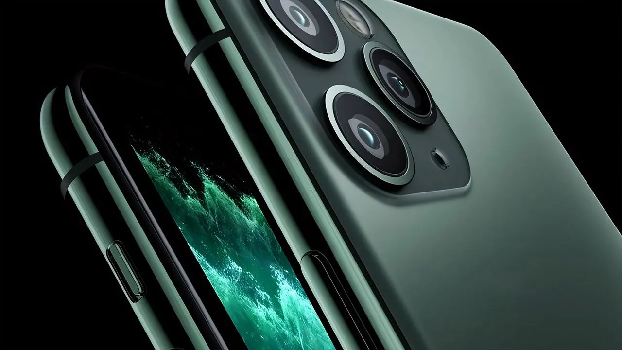 Cinema 4D与Octane商业产品灯光渲染技术训练视频教程