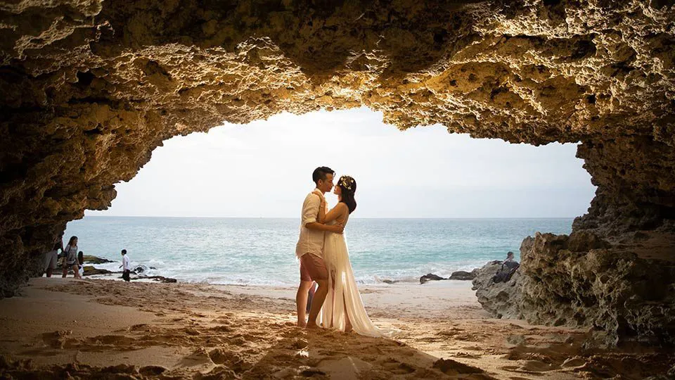 11张影楼工作室婚纱外拍人像写真摄影原片RAW原片素材