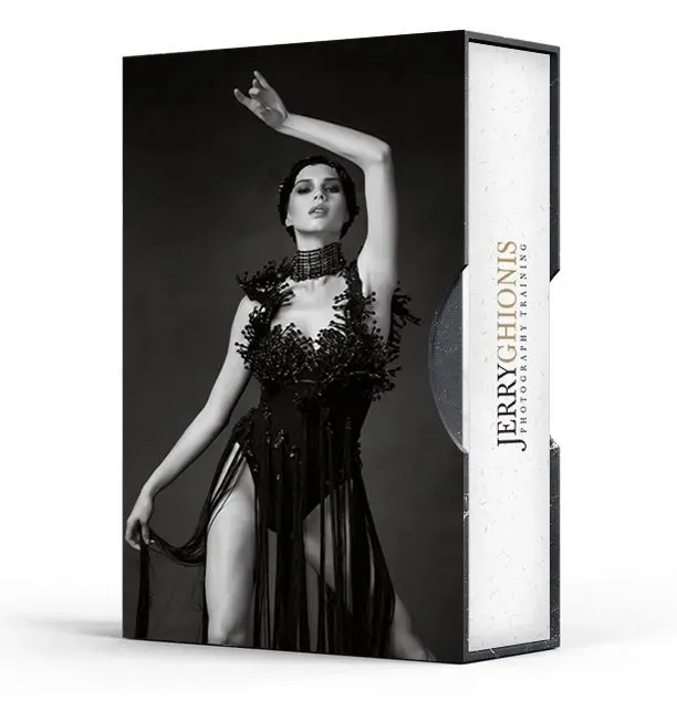 摄影师Jerry Ghionis 时尚人像布光系列-模特梅根2套 中英字幕