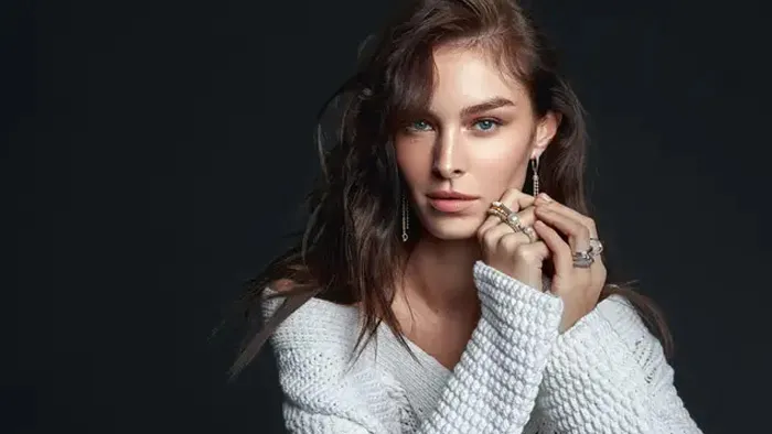 PS肖像曲线调色工具技术训练视频教程 Retouch with Curves In Photoshop with Viktor Fejes