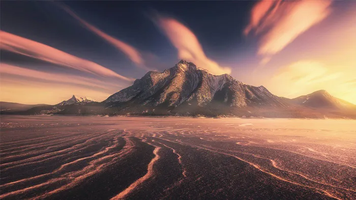 PS旅行风景照片光线与色彩混合技术视频教程 Blending Moments Of Light in Photoshop for Travel Photographers