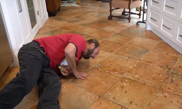 AE男巫吐糖果特效实例视频教程