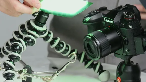 Joseph Linaschke 非专业摄影师的小型企业营销和产品摄影教程 Small Business Photography for Non-Photographers