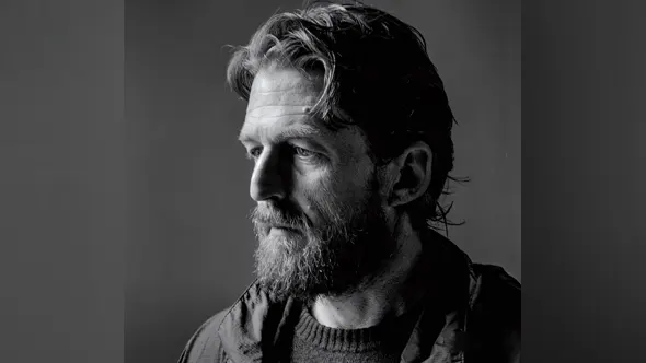 Magnum Photos –摄影大师Matt Black纪录片摄影之路-中英字幕 Magnum Photos – Matt Black – The Documentary Commitment